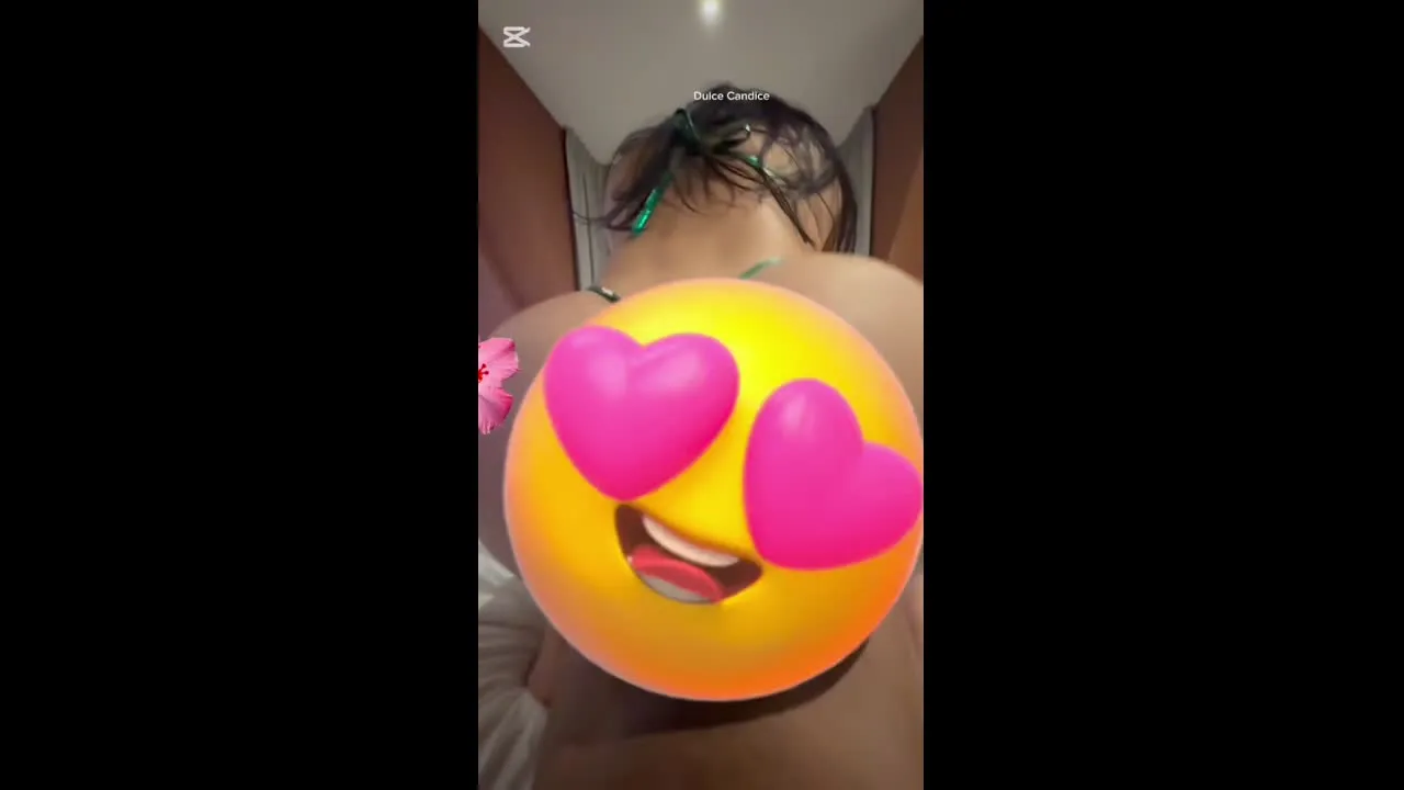 Sexy Latina kan niet stoppen met reverse cowgirl op je harde pik te rijden..