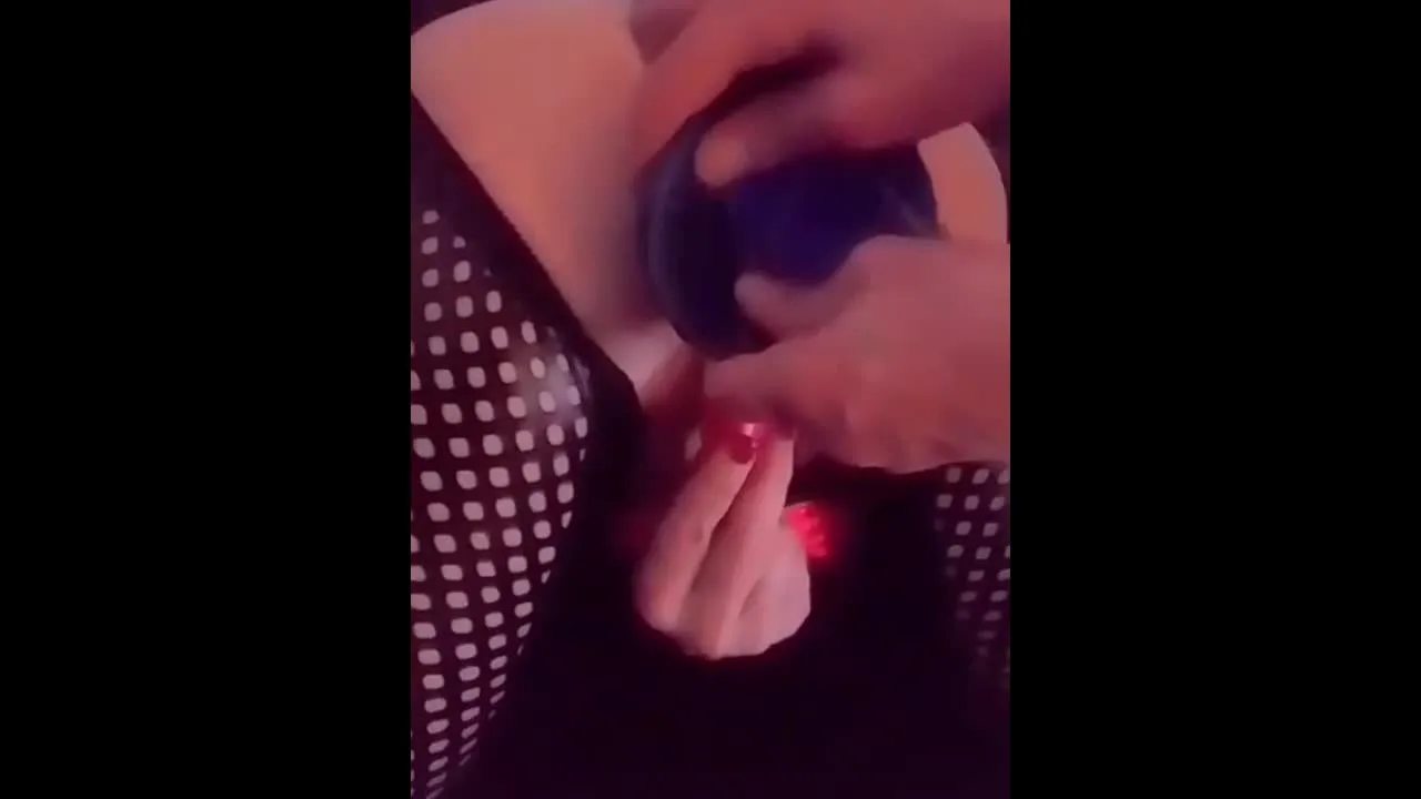 Do YOU have a STARTER for my PUSSY JET ???